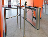 �������� ���������-������� PERCo-TTD-03.1S � ���������� PERCo-BH01 � ���������� ��������������� ���������� ��� ��������
