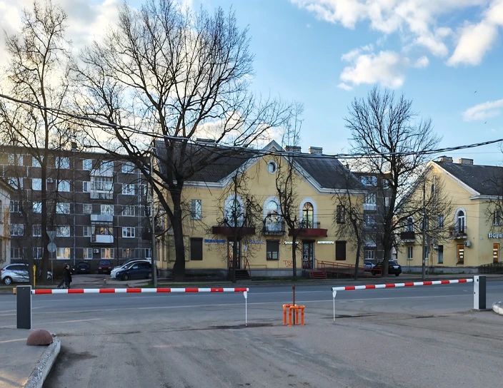 Шлагбаумы GS16, автовокзал, Псков