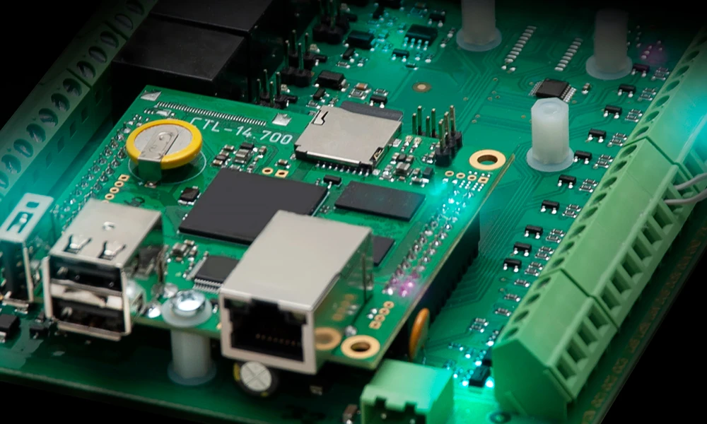 Как мы разрабатывали универсальный контроллер PERCo